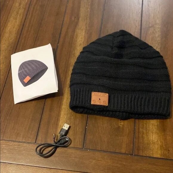 ZecRek - Black Knit Beanie Winter Hat with Bluetooth Headphones - Music Audio - Picture 1 of 9